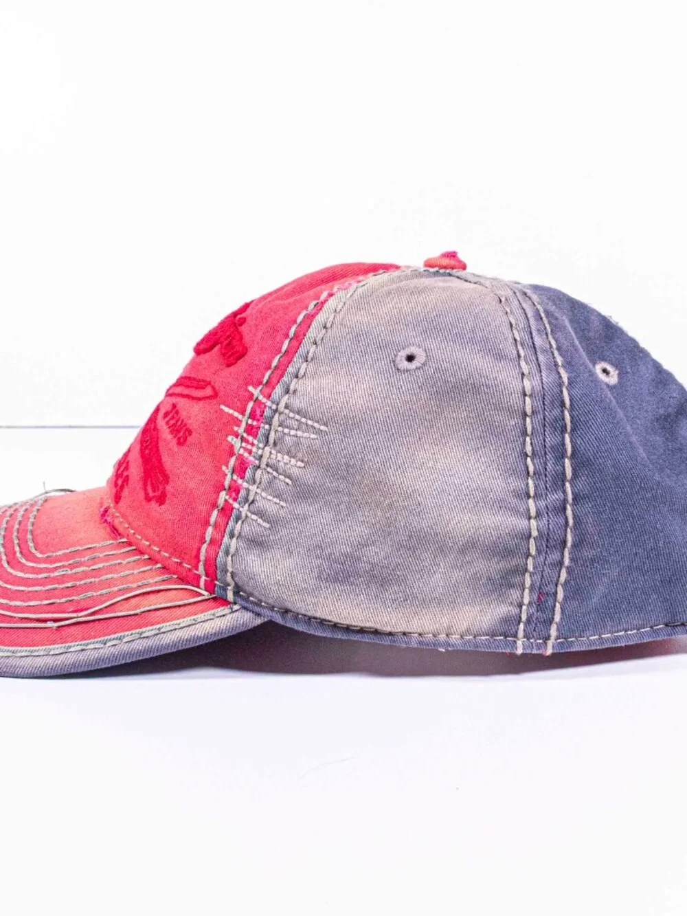 True Religion Jeans Los Angeles Distressed Hat Cap Red Y2K Horseshoe